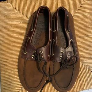 Men’s size 9 Sperry Topsiders